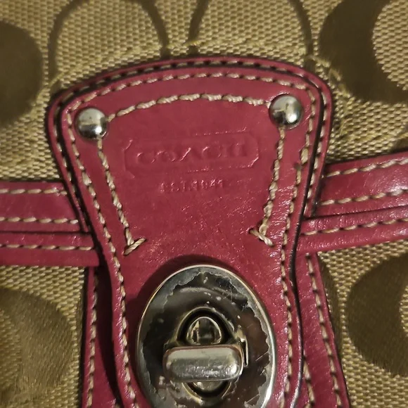 Coach Signature Pink Leather and Jacquard Wristlet - Picture 5 of 8